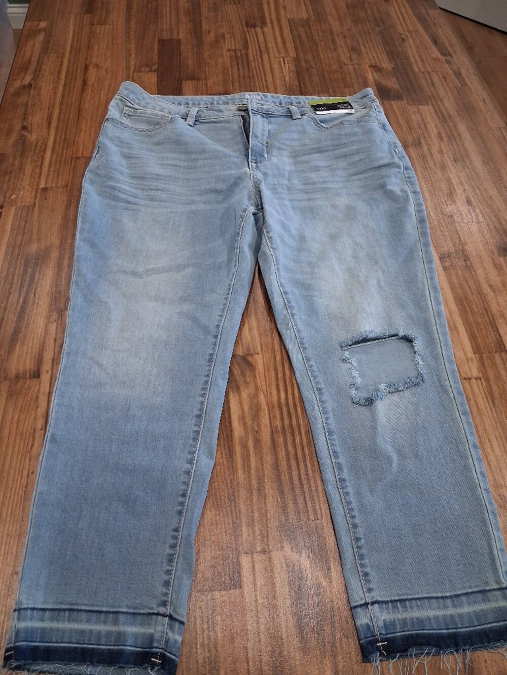 Ladies Ana Mid-rise Skinny Ankle jeans size 16, NEW!